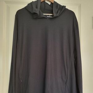 Tommy John Long Sleeve size 2xl‎